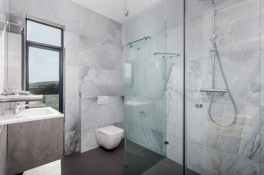 5 Bedroom Property for Sale in Val De Vie Estate Western Cape